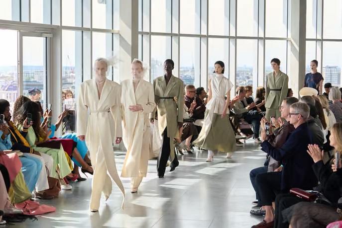 Trendstop Spring Summer 2025 London Fashion Week Overview: A Paradigm Shift in Fashion Design