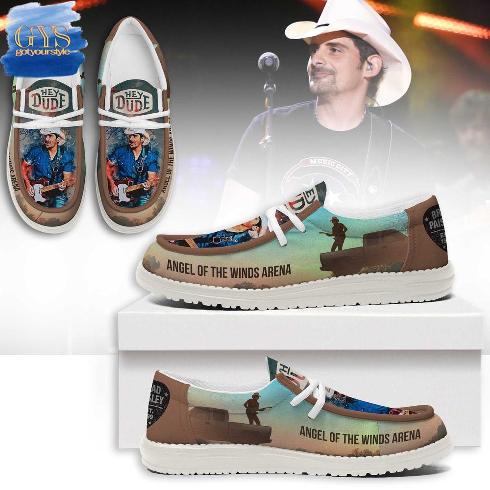 Brad Paisley Angel Of The Winds Arena Hey Dude Shoes